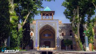 مدرسه علمیه چهارباغ - 1 کیلومتری هتل سنتی گنبد مینا - اصفهان